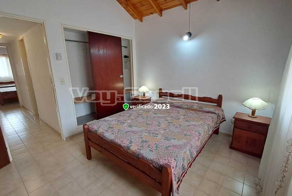 Alquilo Casa  Casa JD en Villa Gesell zona Barrio Norte a 190 Mts de la Playa