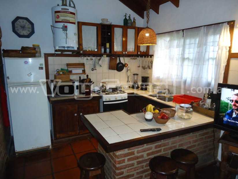 Alquilo Chalet Joaquina en Villa Gesell zona Centro a 900 Mts de la Playa 