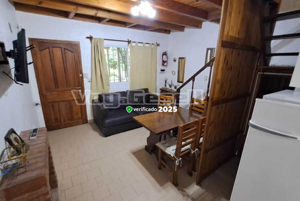 Alquilo Cabaña Kimey Kupan en Mar Azul zona  a 1000 Mts de la Playa