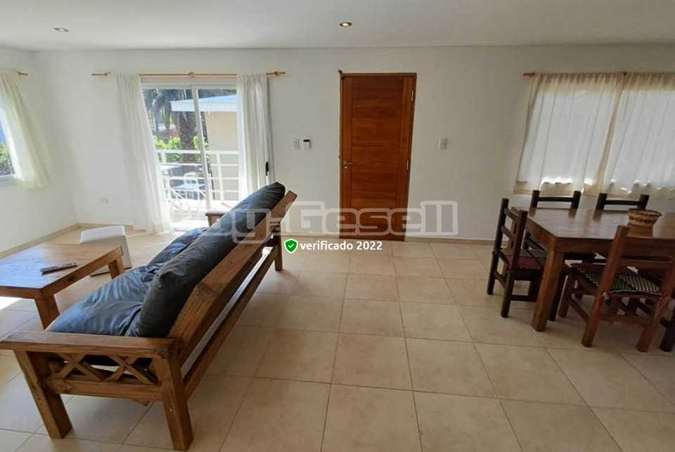 Alquilo Departamento KM Gesell en Villa Gesell zona Centro a 700 Mts de la Playa
