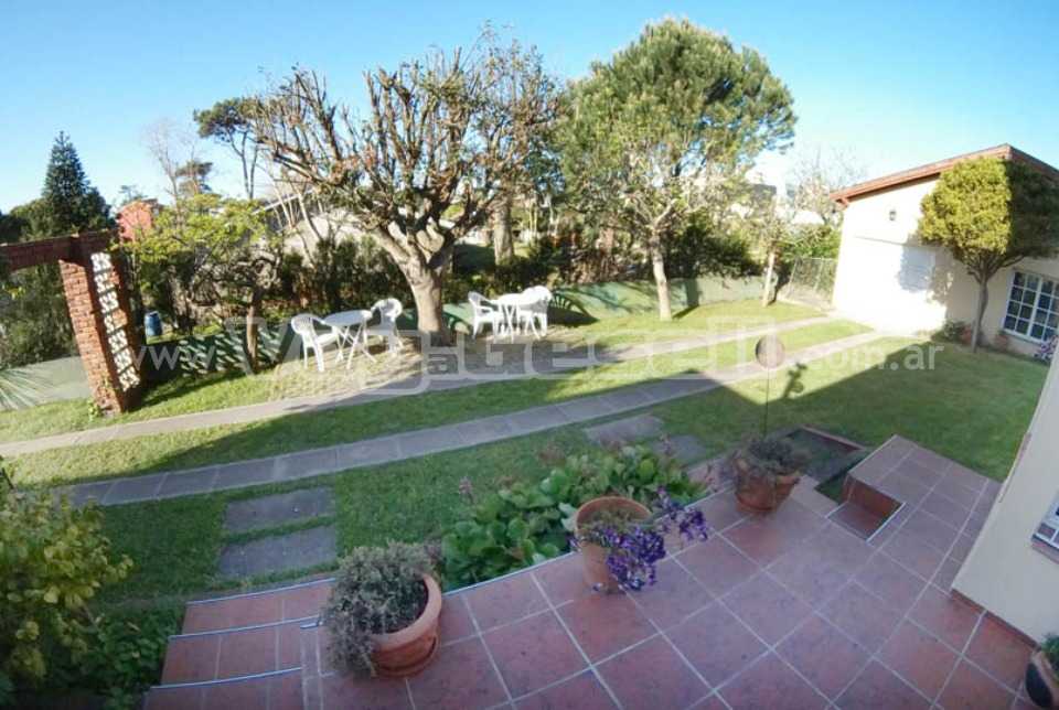 Alquilo Casa La Candela en Villa Gesell zona Centro a 450 Mts de la Playa 