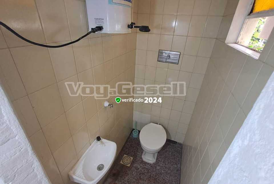 Alquilo Casa La Casita de Jose en Villa Gesell zona Sur a 1100 Mts de la Playa