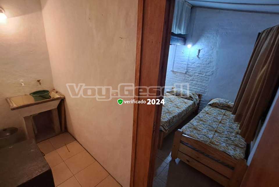 Alquilo Casa La Casita de Jose en Villa Gesell zona Sur a 1100 Mts de la Playa 