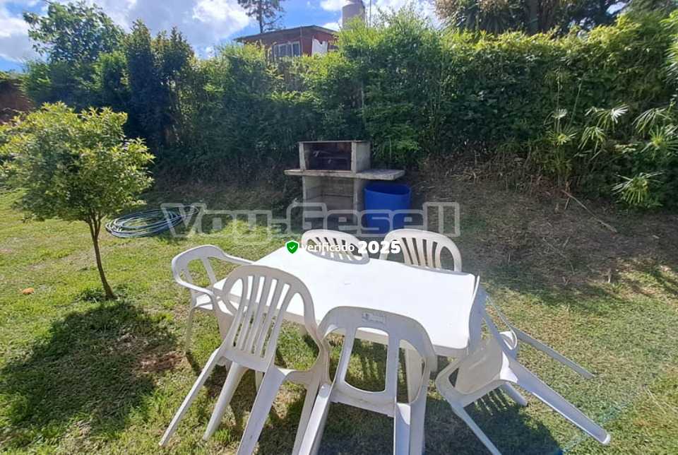Alquilo Casa La casona en Villa Gesell zona Centro a 1500 Mts de la Playa 