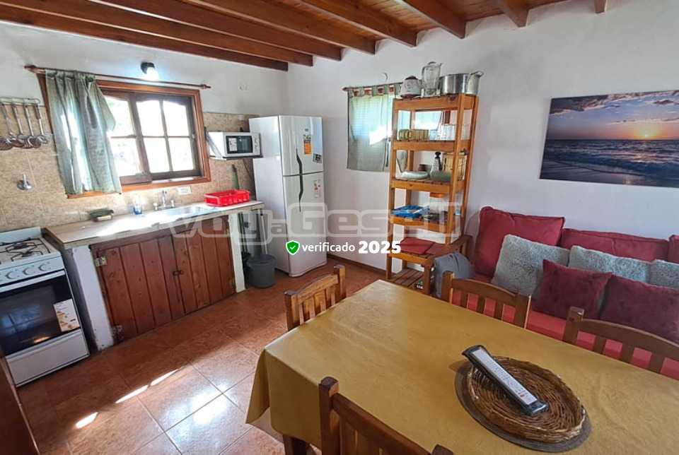 Alquilo Casa La casona en Villa Gesell zona Centro a 1500 Mts de la Playa 