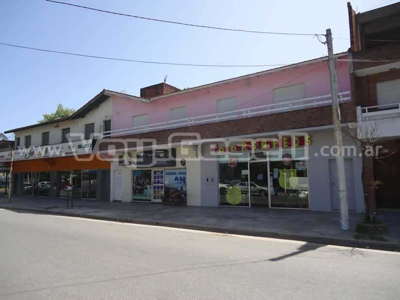 Alquilo Departamento La Catalana en Villa Gesell zona Centro Comercial a 300 Mts de la Playa 