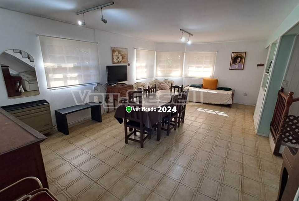 Alquilo Casa La Cle en Villa Gesell zona Centro a 2600 Mts de la Playa 