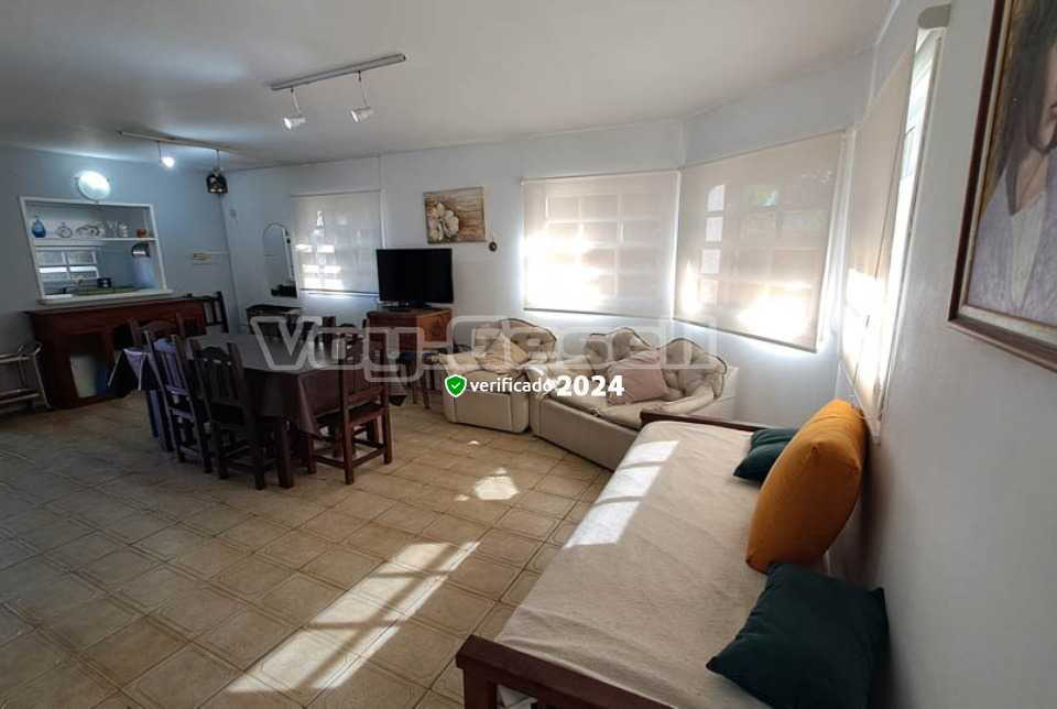 Alquilo Casa La Cle en Villa Gesell zona Centro a 2600 Mts de la Playa 