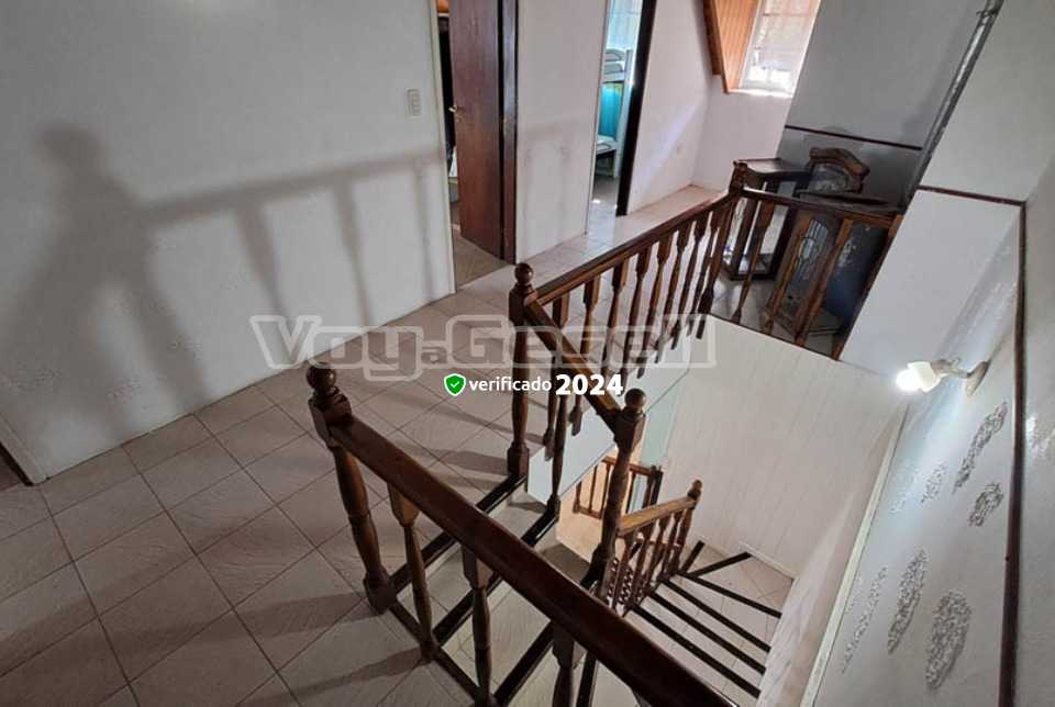 Alquilo Casa La Cle en Villa Gesell zona Centro a 2600 Mts de la Playa