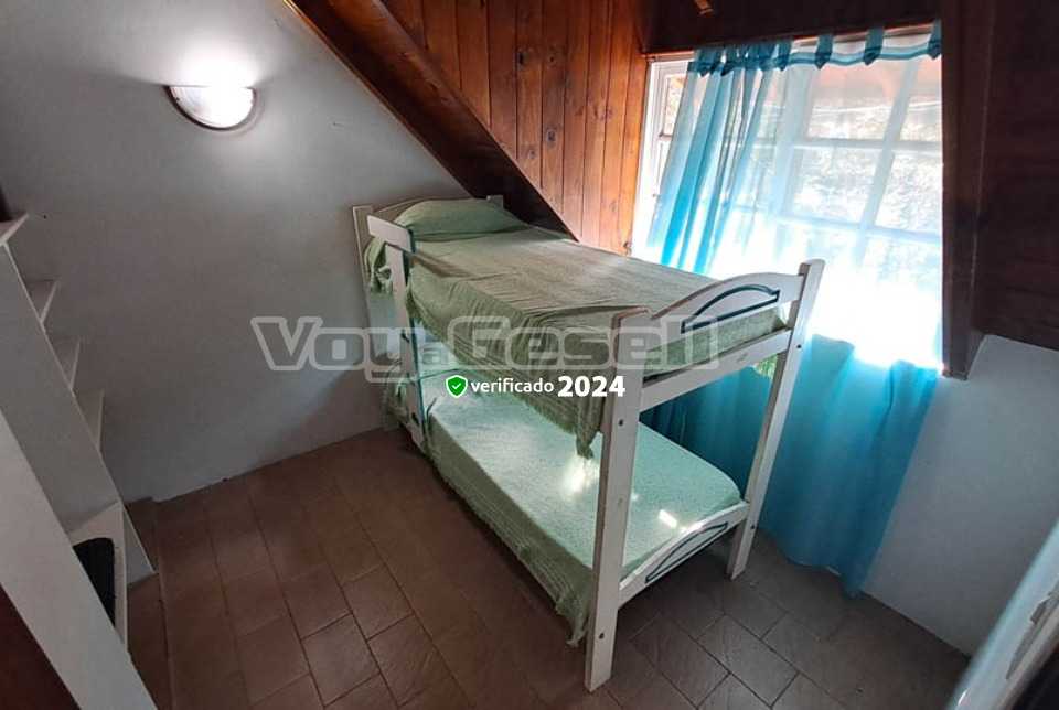 Alquilo Casa La Cle en Villa Gesell zona Centro a 2600 Mts de la Playa