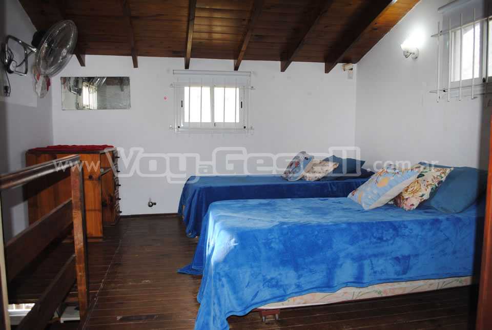 Alquilo Casa La Cueva de Ani en Villa Gesell zona Centro a 700 Mts de la Playa