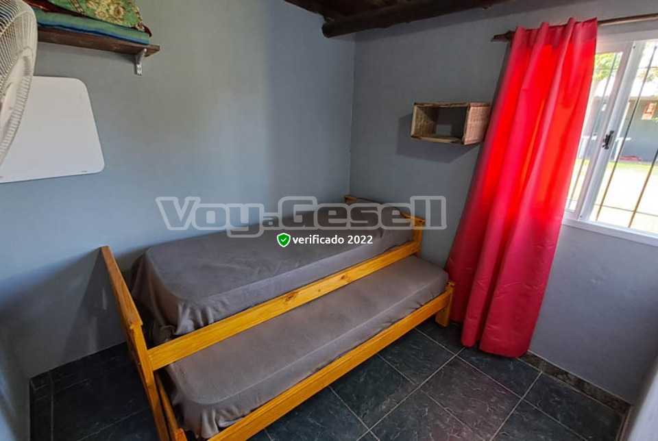 Alquilo Cabaña La Emperatriz en Villa Gesell zona Centro a 950 Mts de la Playa