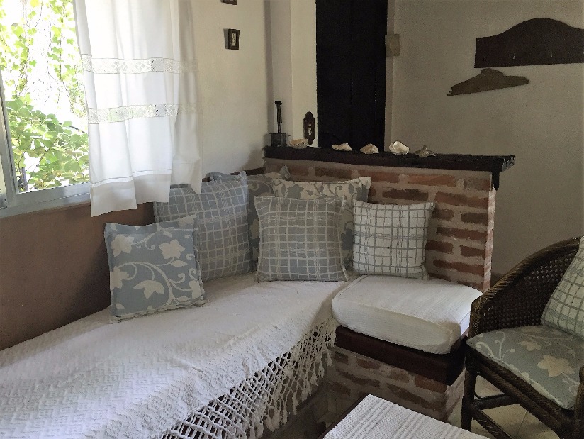 Alquilo Casa La esquina de los Murad en Mar Azul zona  a 300 Mts de la Playa