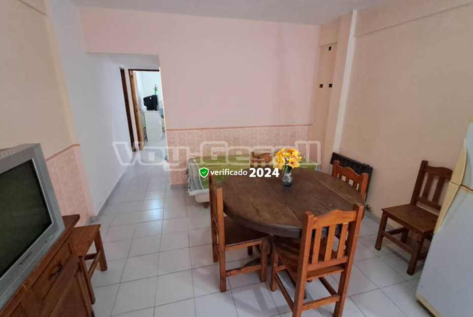 Alquilo Departamento La Estrella en Villa Gesell zona Centro a 800 Mts de la Playa 