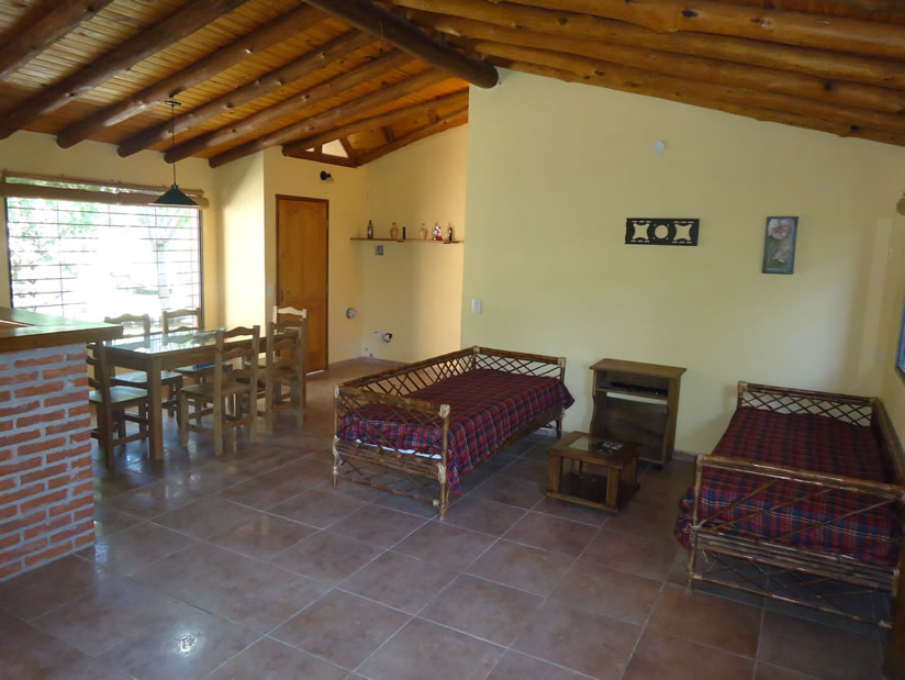 Alquilo Cabaña La Frontera en Mar Azul zona  a 150 Mts de la Playa