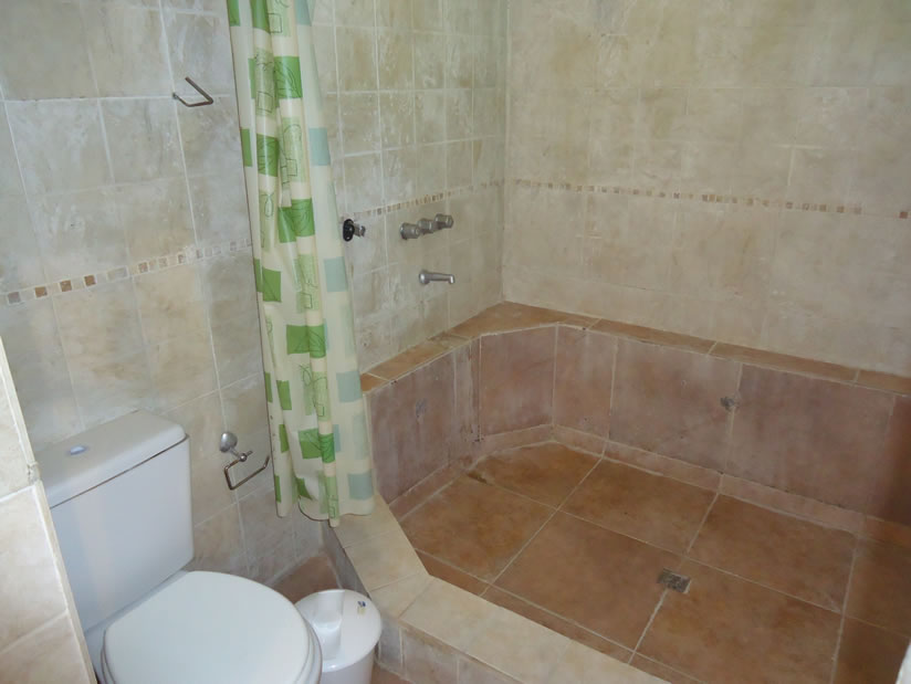 Alquilo Cabaña La Frontera en Mar Azul zona  a 150 Mts de la Playa 