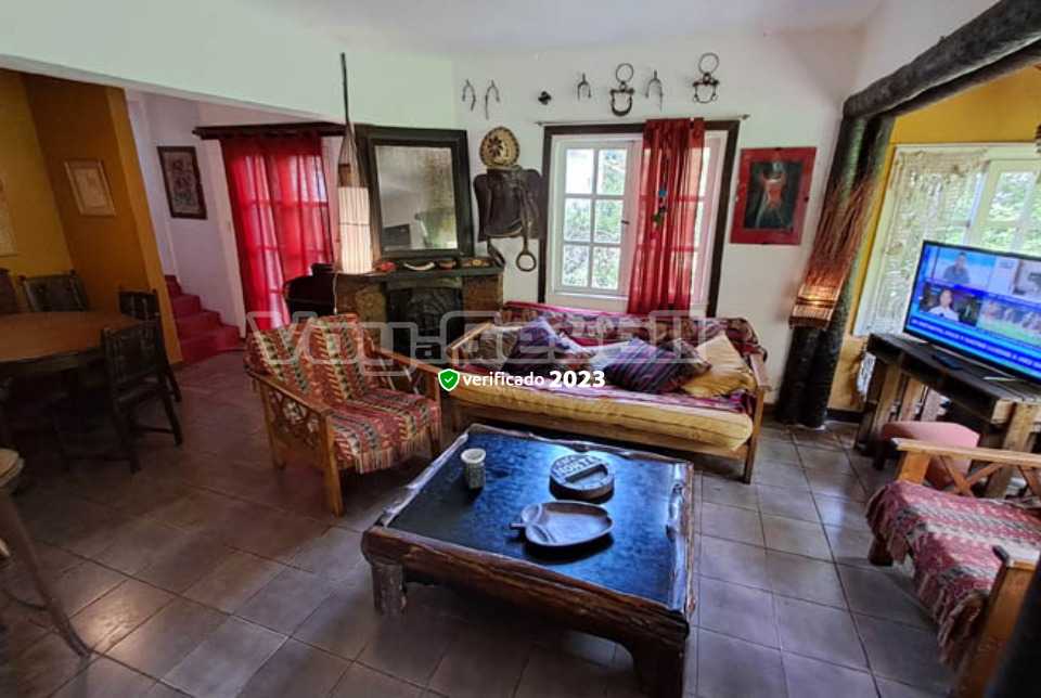 Alquilo Casa La Fuentecita en Villa Gesell zona Barrio Norte a 500 Mts de la Playa