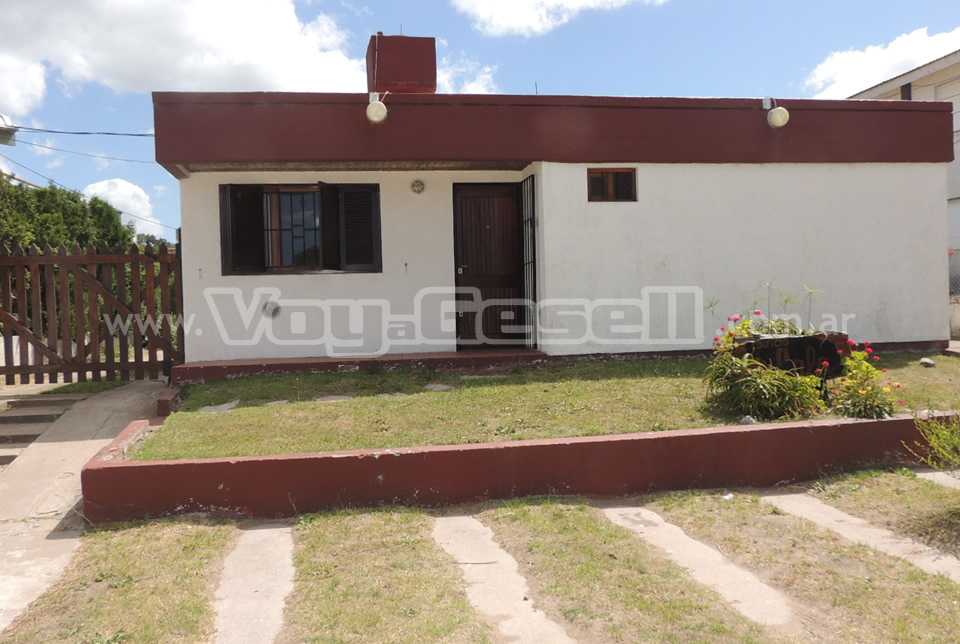 Lala: Casa en Villa Gesell zona Sur