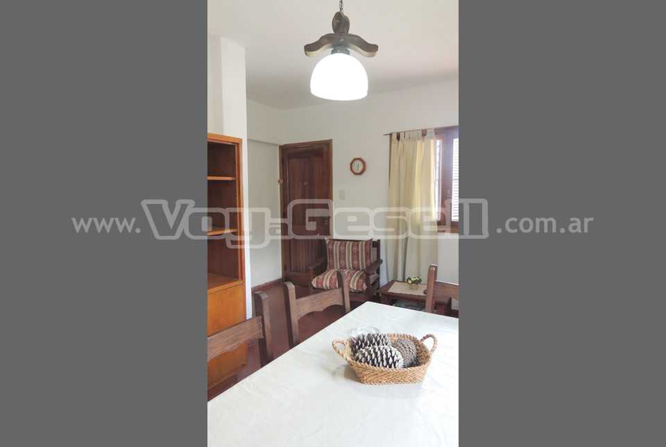 Alquilo Casa Lala en Villa Gesell zona Sur a 200 Mts de la Playa 