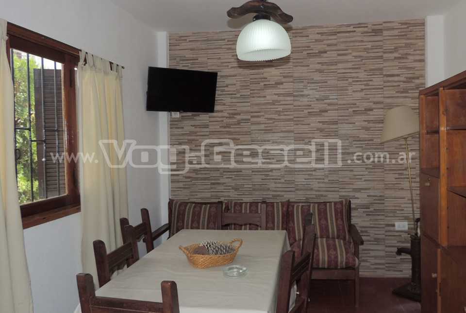 Alquilo Casa Lala en Villa Gesell zona Sur a 200 Mts de la Playa 