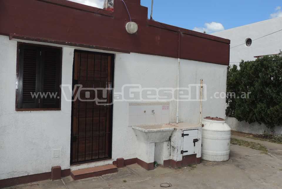 Alquilo Casa Lala en Villa Gesell zona Sur a 200 Mts de la Playa