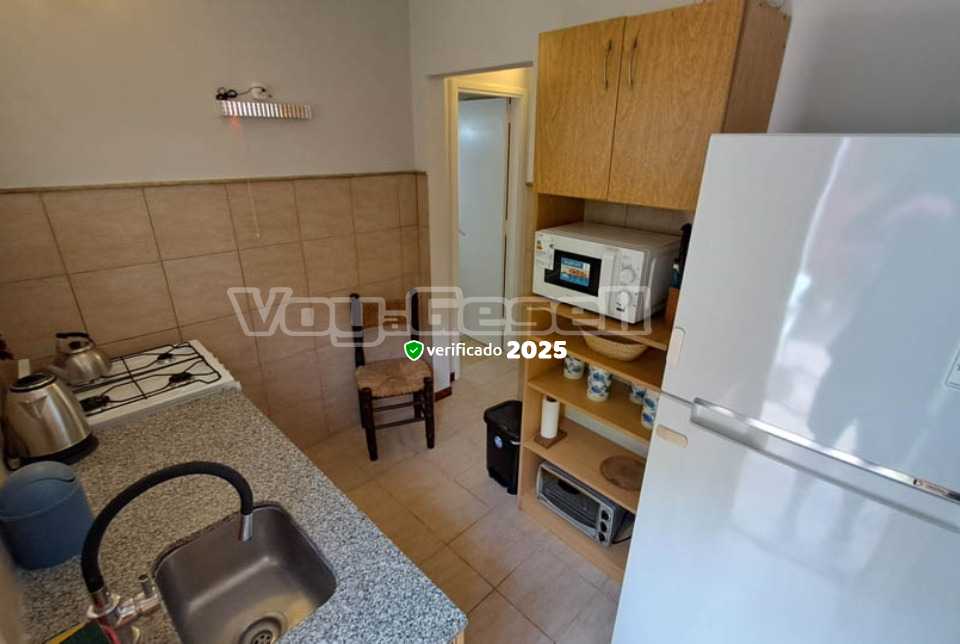 Alquilo Casa Las 3 Marias en Villa Gesell zona Centro Comercial a 550 Mts de la Playa