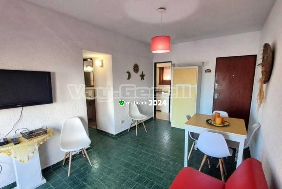 Alquilo Departamento Las Gaviotas 1A en Villa Gesell zona Sur a 70 mts de la Playa 
