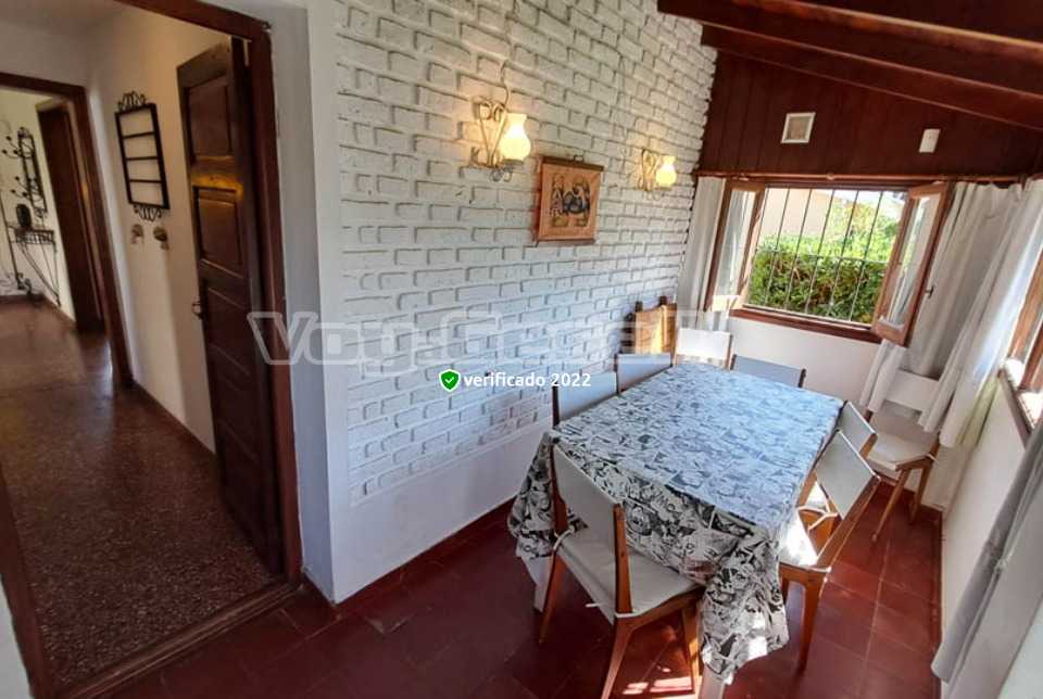 Alquilo Casa Las Margaritas en Villa Gesell zona Centro a 200 Mts de la Playa