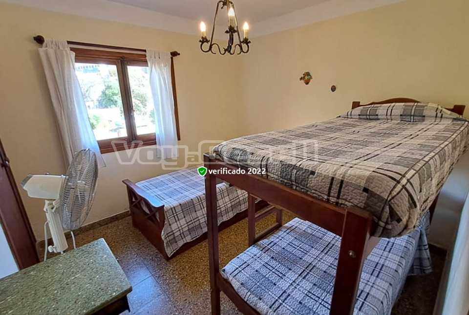 Alquilo Casa Las Margaritas en Villa Gesell zona Centro a 200 Mts de la Playa 