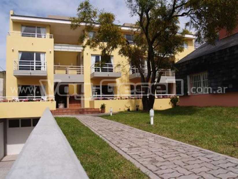 Alquilo Departamento Las Terrazas 2 amb en Villa Gesell zona Centro Comercial a 400 mts de la Playa