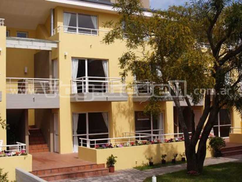 Alquilo Departamento Las Terrazas 2 amb en Villa Gesell zona Centro Comercial a 400 mts de la Playa