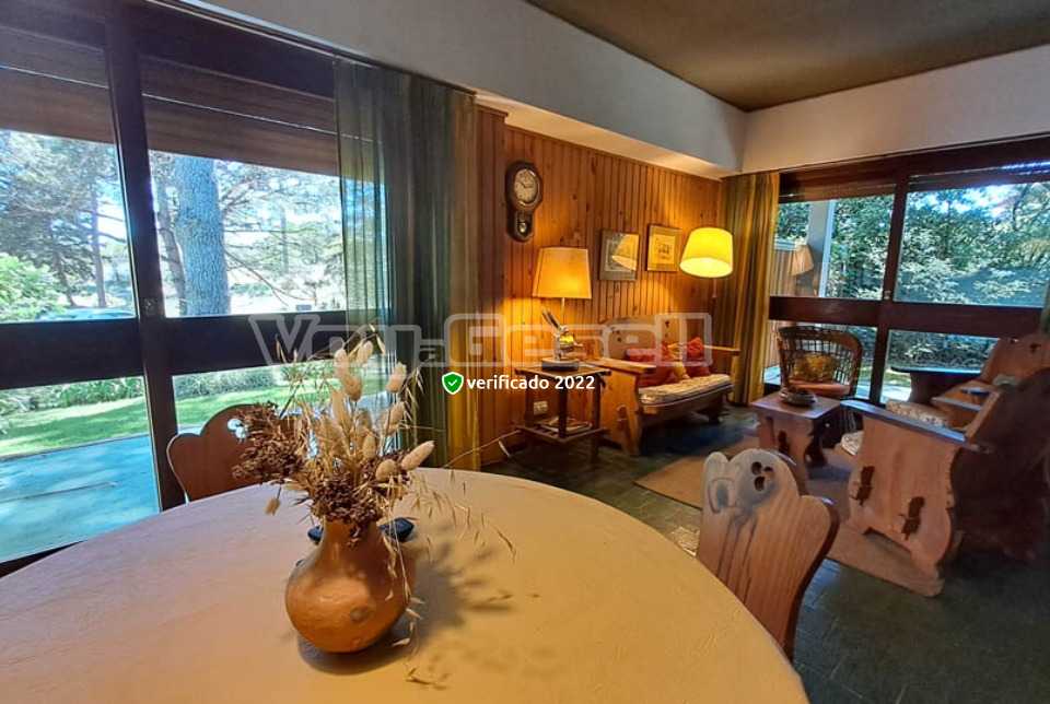 Alquilo Casa Lenga y Cimarron en Villa Gesell zona Barrio Norte a 400 Mts de la Playa