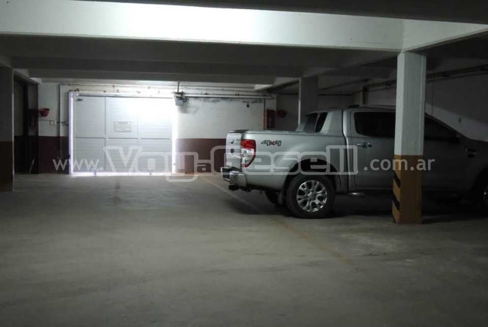 Alquilo Departamento Libra 18 1B en Villa Gesell zona Centro Comercial a 20 mts de la Playa