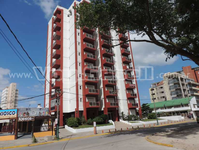 Alquilo Departamento Libra V 10E en Villa Gesell zona Centro Comercial a 200 mts de la Playa 