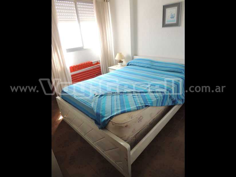 Alquilo Departamento Libra V 10E en Villa Gesell zona Centro Comercial a 200 mts de la Playa