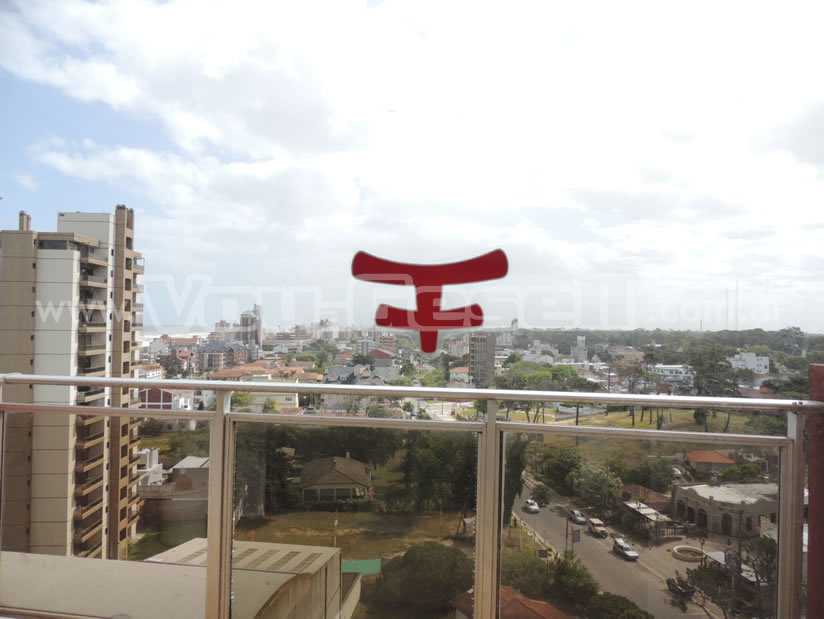 Alquilo Departamento Libra V 10E en Villa Gesell zona Centro Comercial a 200 mts de la Playa