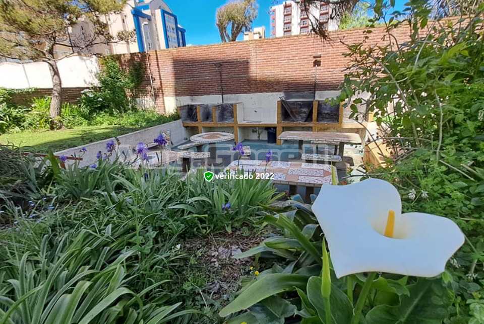 Alquilo Departamento Libra VIII 3B en Villa Gesell zona Centro Comercial a 150 Mts de la Playa Sector Parrillas