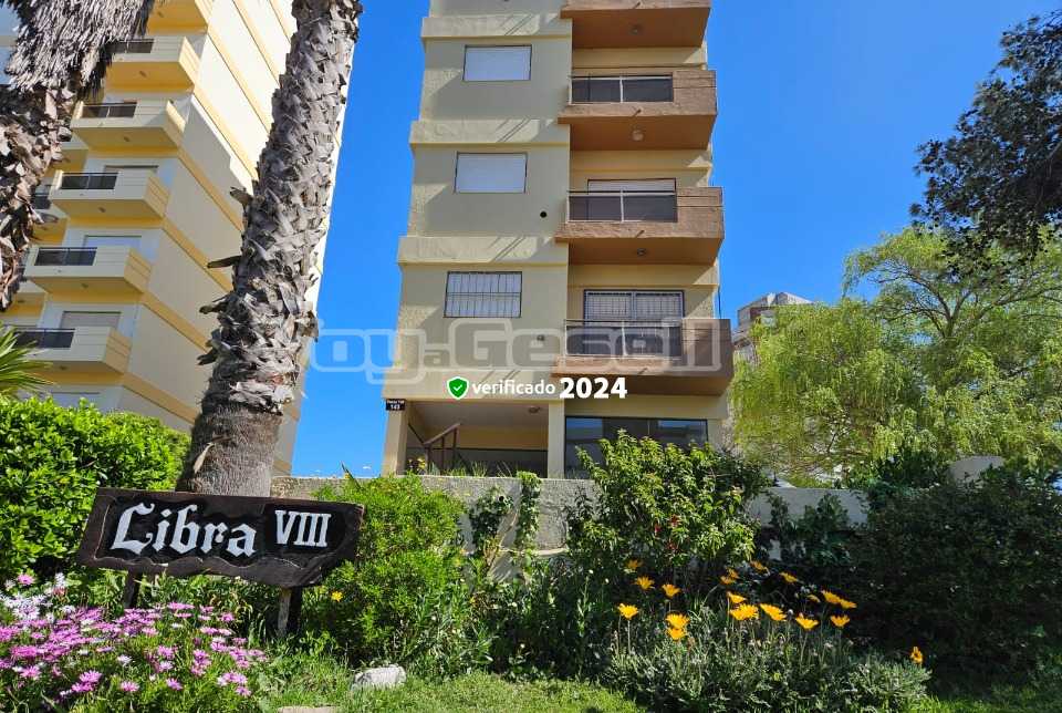 Libra VIII 3B: Departamento en Villa Gesell zona Centro Comercial