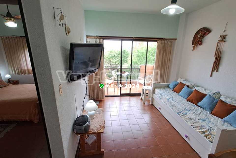 Alquilo Departamento Libra VIII 4C en Villa Gesell zona Centro Comercial a 150 mts de la Playa 