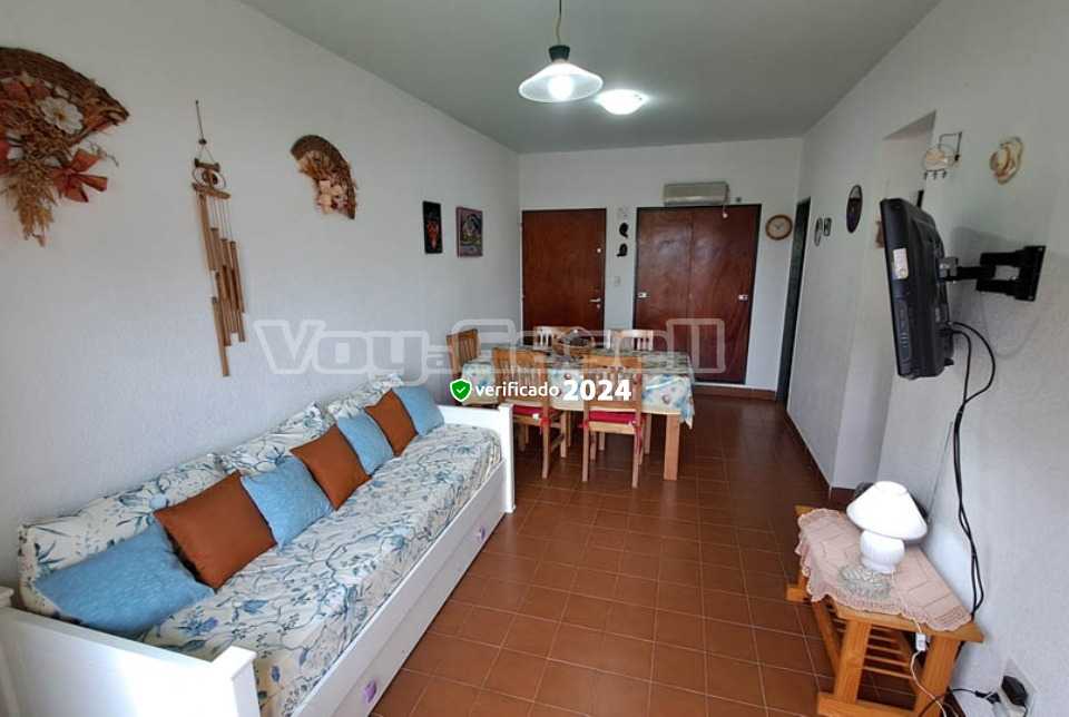 Alquilo Departamento Libra VIII 4C en Villa Gesell zona Centro Comercial a 150 mts de la Playa
