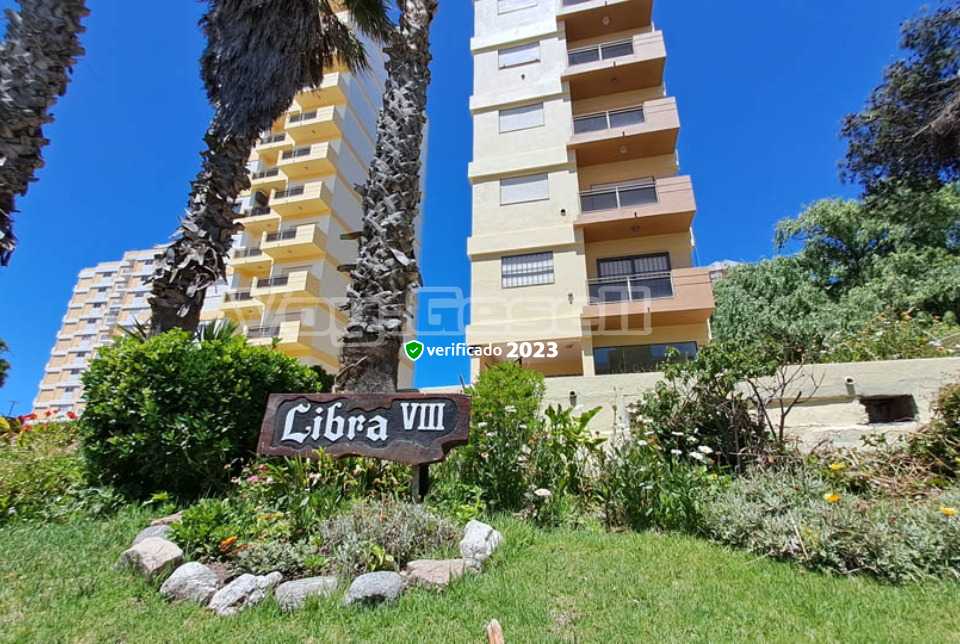 Alquilo Departamento Libra VIII 6A en Villa Gesell zona Centro Comercial a 150 Mts de la Playa 