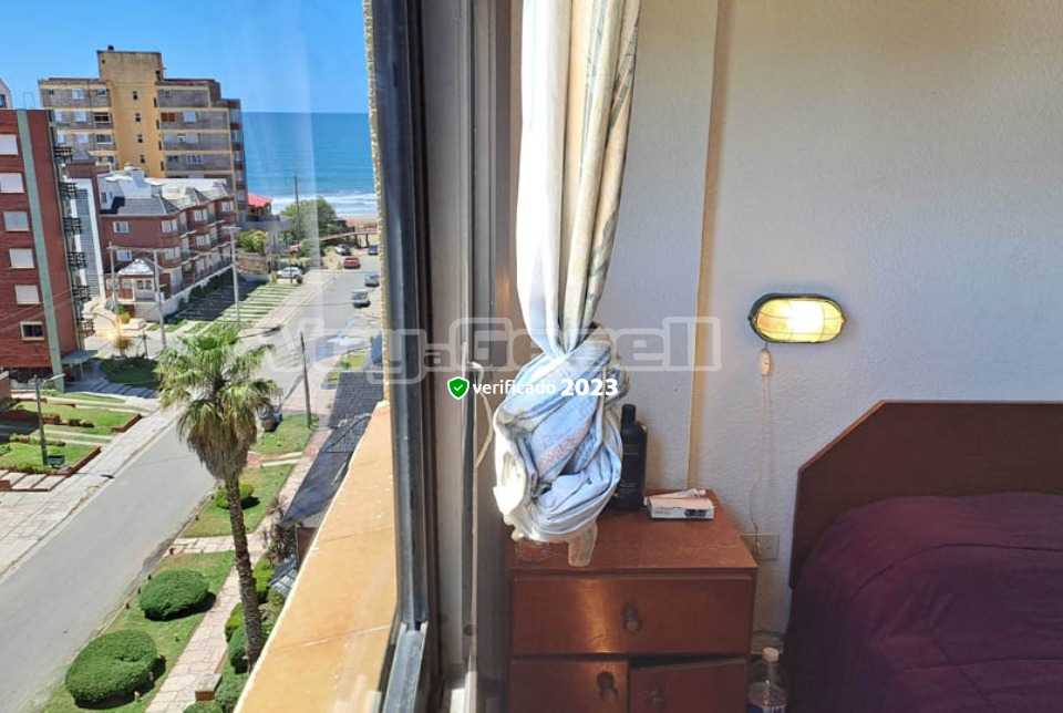 Alquilo Departamento Libra VIII 6A en Villa Gesell zona Centro Comercial a 150 Mts de la Playa