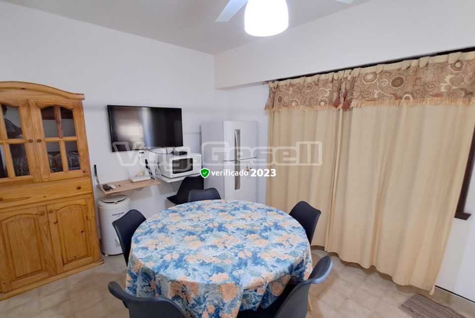 Alquilo Departamento LIBRA XIV en Villa Gesell zona Sur a 120 mts de la Playa 