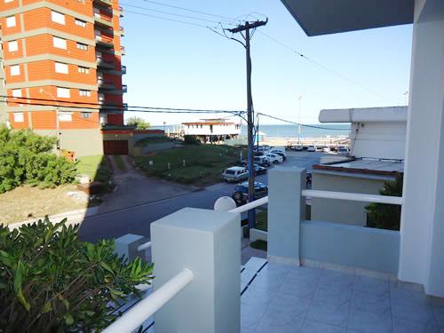 Alquilo Departamento Libra XX 4C en Villa Gesell zona Centro Comercial a 20 Mts de la Playa