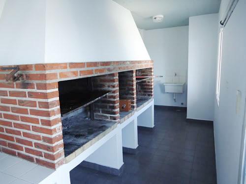 Alquilo Departamento Libra XX 4C en Villa Gesell zona Centro Comercial a 20 Mts de la Playa