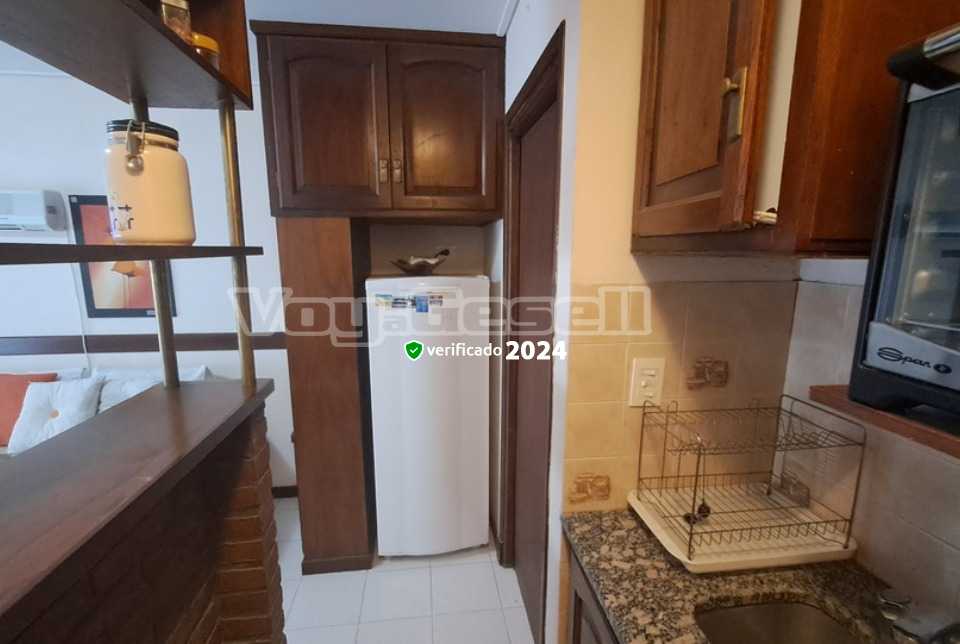 Alquilo Departamento Liliana en Villa Gesell zona Centro a 300 mts de la Playa 