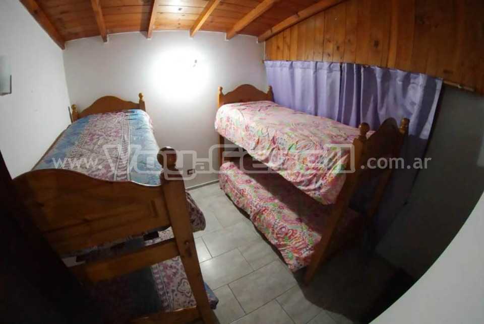 Alquilo Casa Lluna en Villa Gesell zona Centro a 1000 mts de la Playa