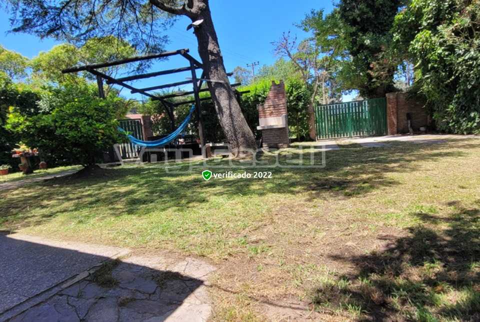 Alquilo Casa Lluna en Villa Gesell zona Centro a 1000 mts de la Playa 