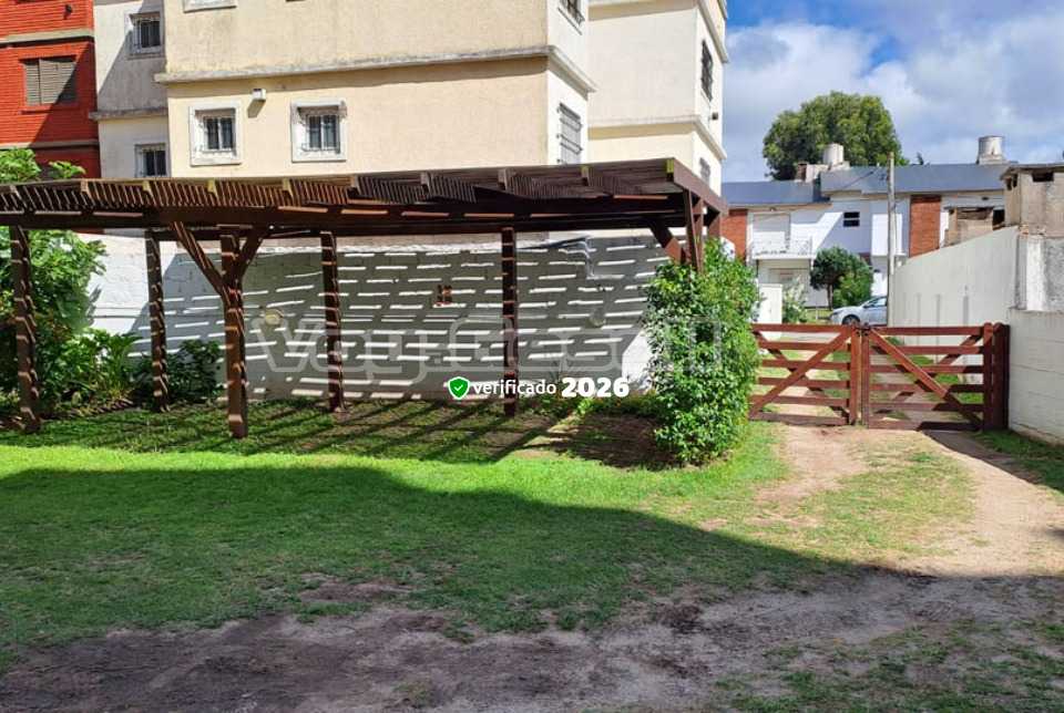 Alquilo Departamento LOBA IV 4C en Villa Gesell zona Centro Comercial a 190 mts de la Playa