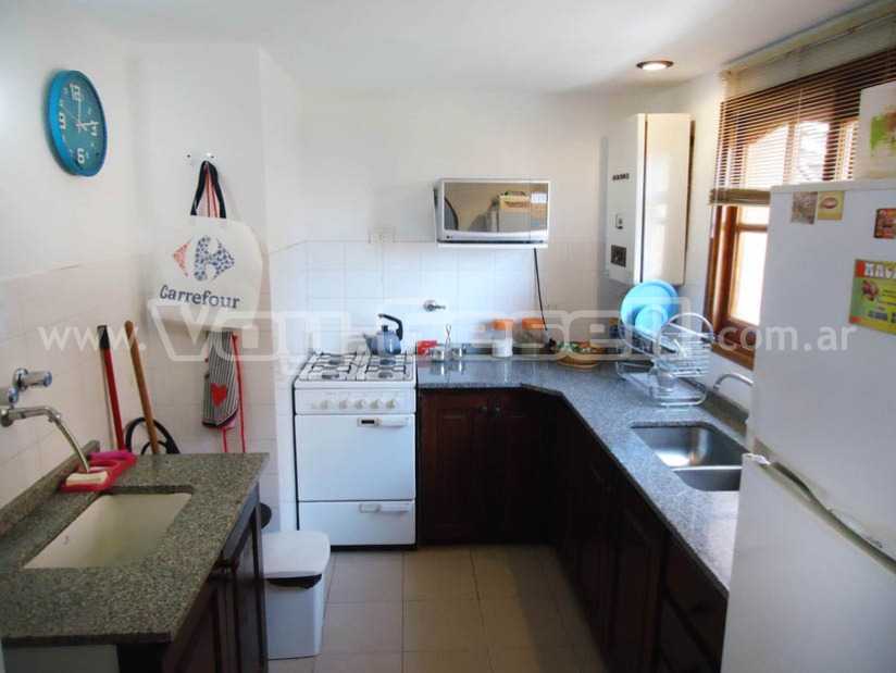 Alquilo Departamento Lomita Verde 6to en Villa Gesell zona Centro Comercial a 100 Mts de la Playa 